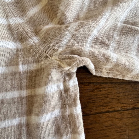 Club Monaco NWT MacKenzie striped sweater 100% wool colour Oatmeal size S - Picture 7 of 16